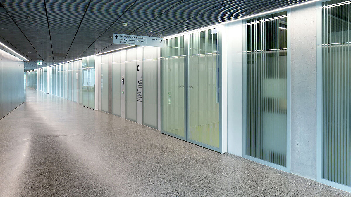 Foto: BlessArt.Die Trennwände und Türen von BlessArt sind mit Gläsern von Glas Trösch ausgestattet, die unterschiedliche Funktionen erfüllen und zugleich optisch überzeugen. 