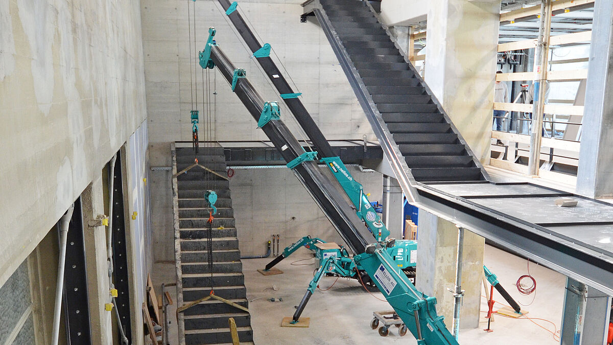 Nellos propose différents types d’appareils de levage pour des assemblages professionnels et sûrs de constructions en acier et en métal. 